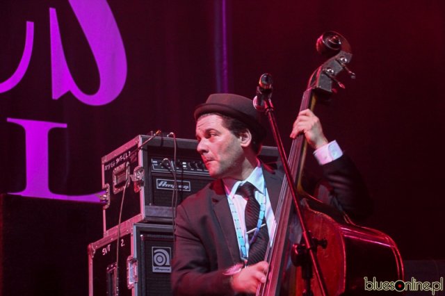 Davina &amp; The Vagabonds (16)